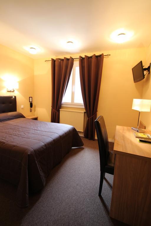Hotel Le Valaurie Saint-Nazaire  المظهر الخارجي الصورة